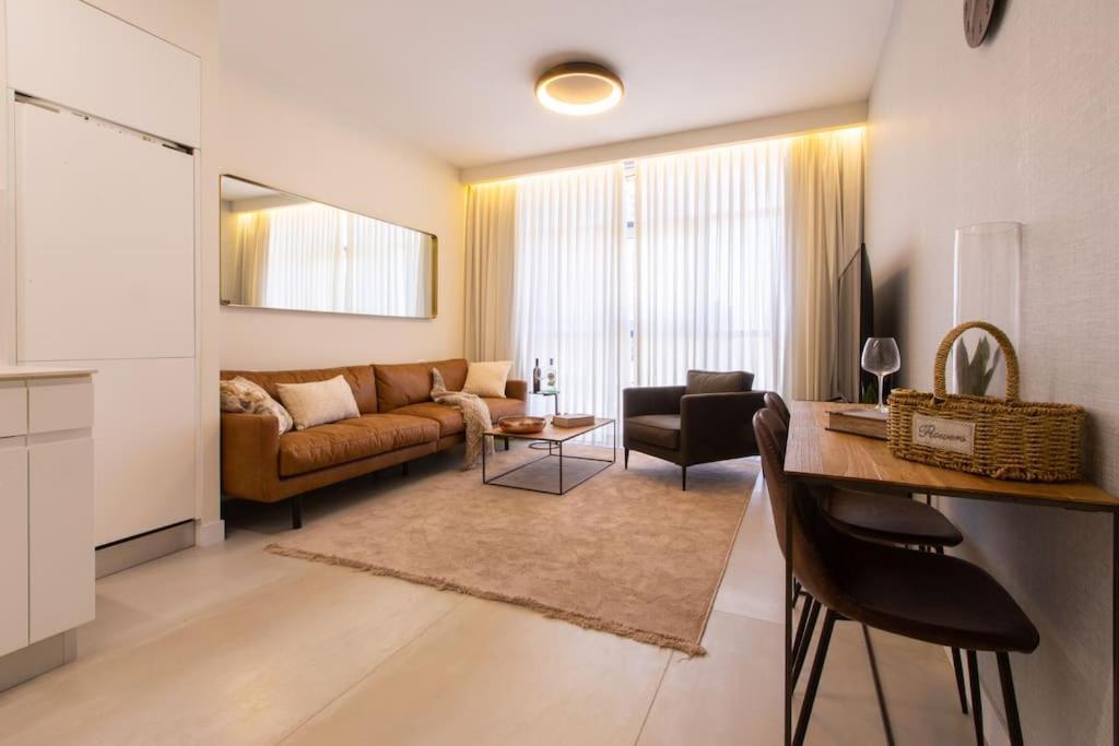 Aphrodite Suite Ashkelon Exterior photo